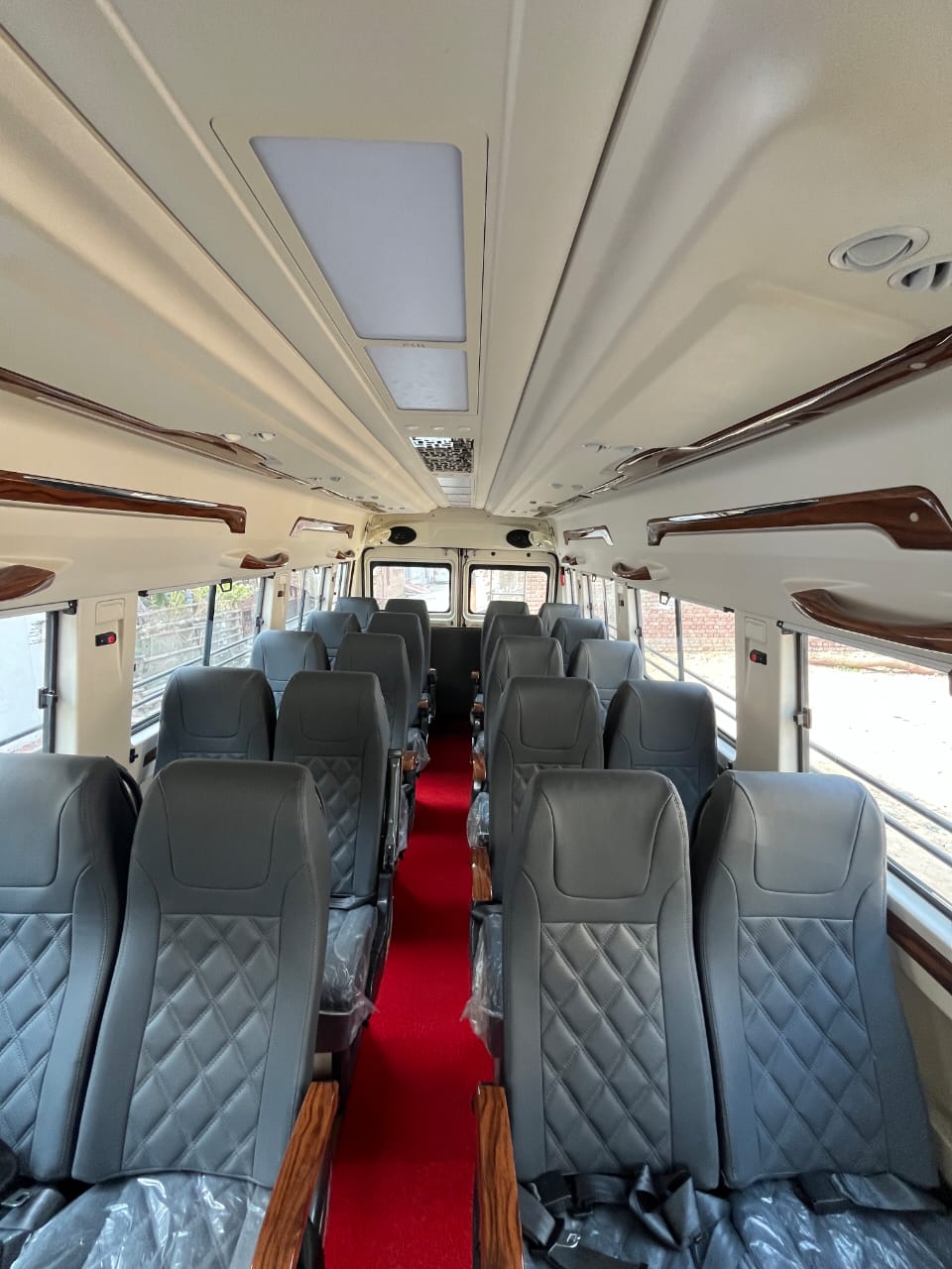 20 Seater Tempo Traveller