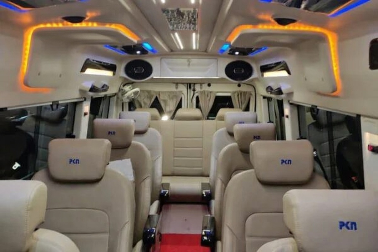 9 Seater Tempo Traveller